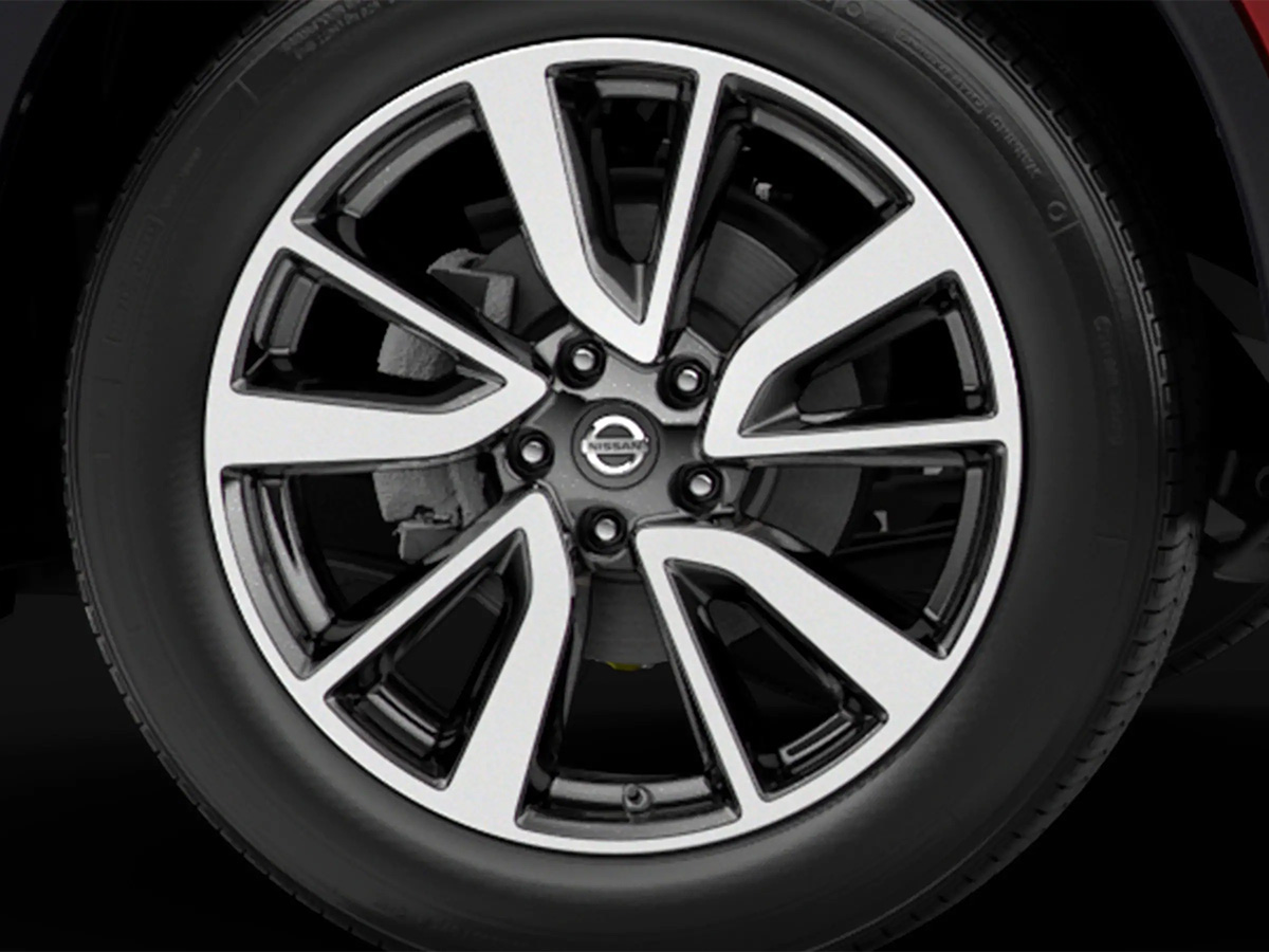 Nissan Tire Center HGreg Nissan Buena Park Fullerton, CA